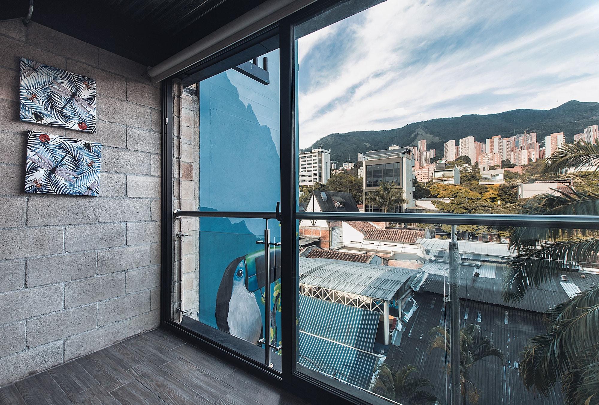 Hotel Lleras Park Concept 2*
